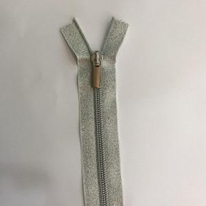 Zadrga, 60 cm, srebrna lurex, kombinirana